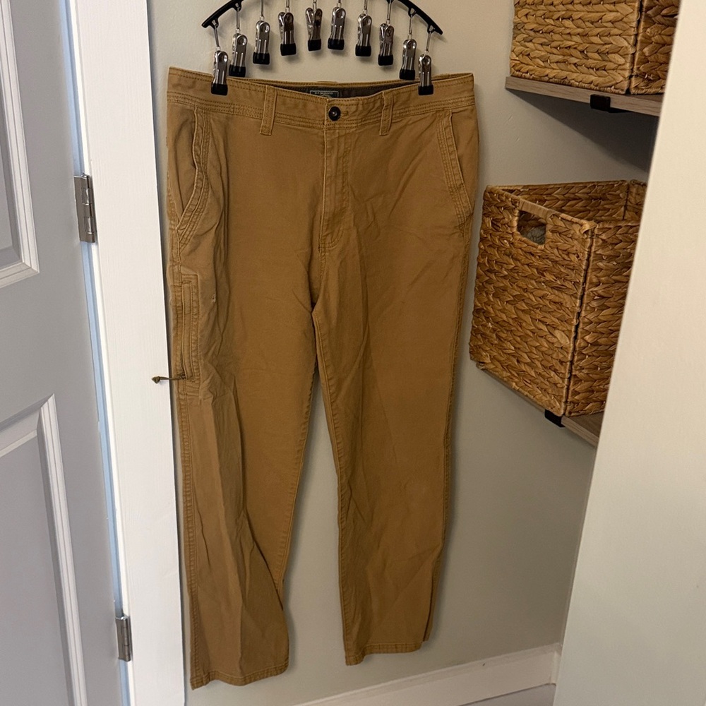 G.H. Bass & Co. Men's Brown Cargo Pants